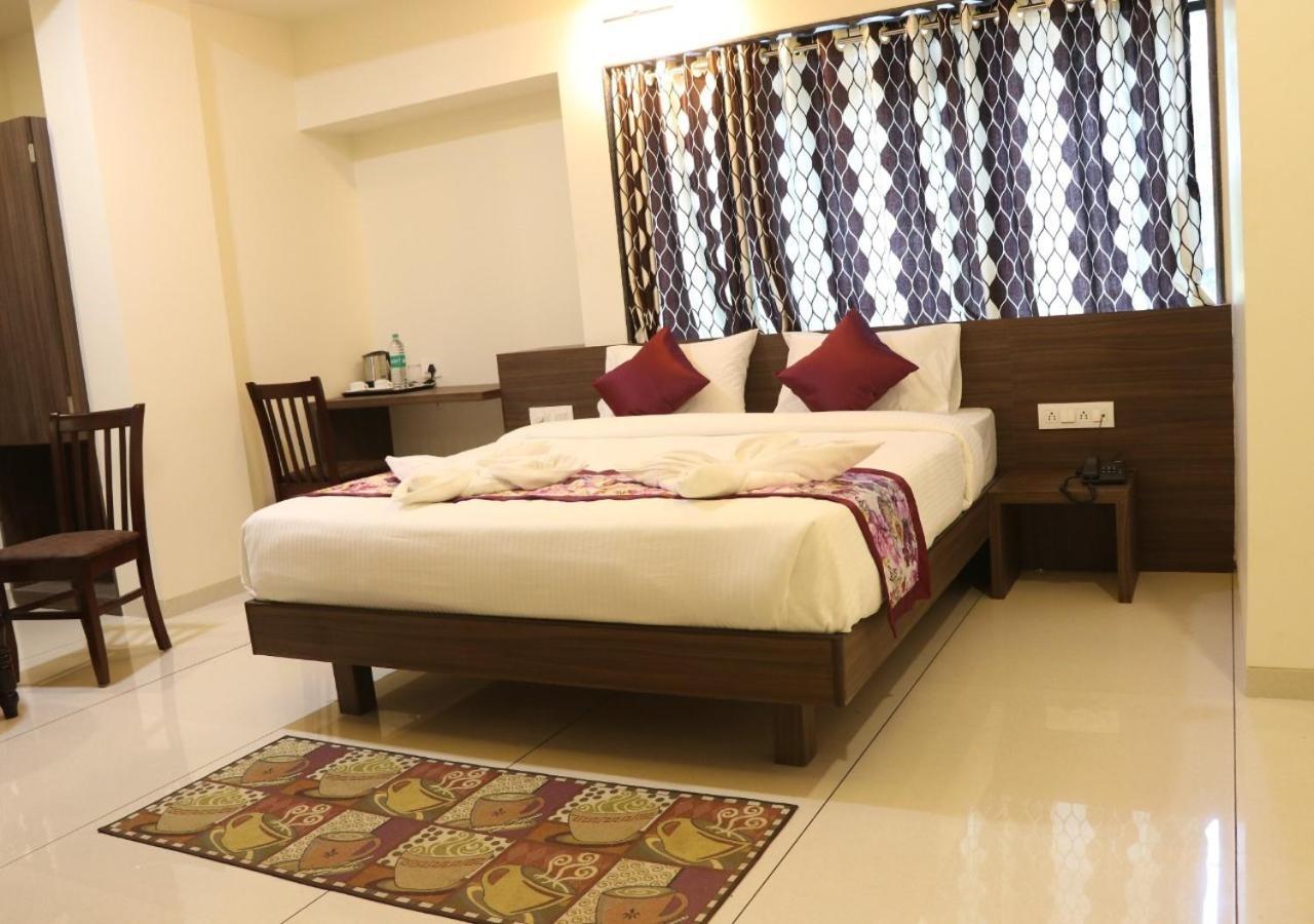 The Hotel Relax Kankavli Kankavali 외부 사진