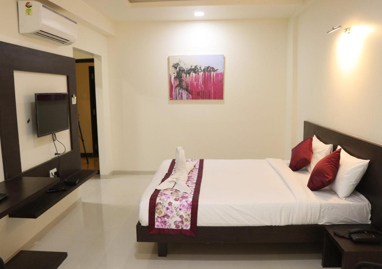 The Hotel Relax Kankavli Kankavali 외부 사진