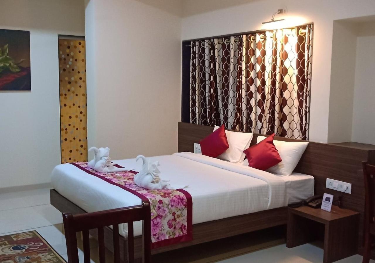 The Hotel Relax Kankavli Kankavali 외부 사진
