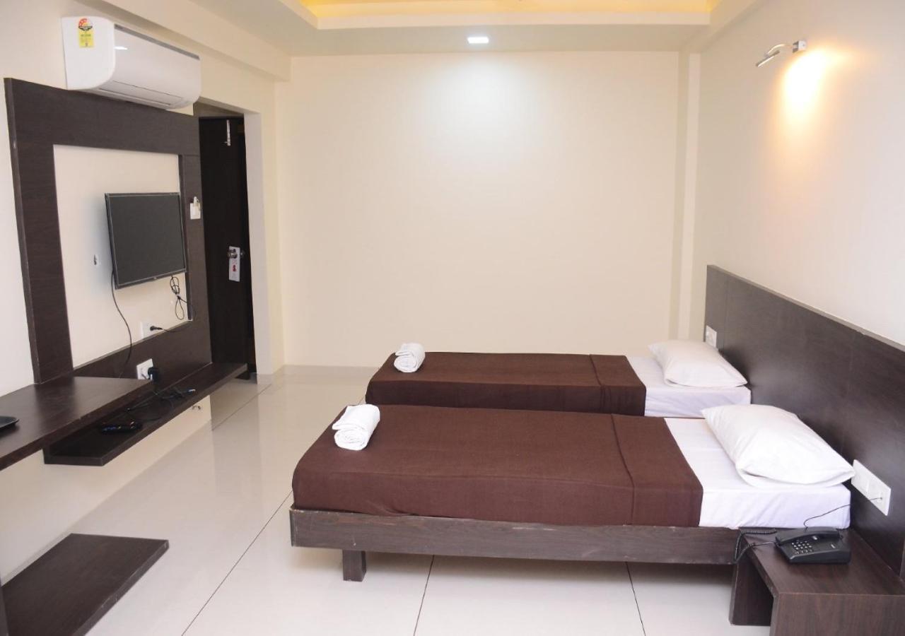 The Hotel Relax Kankavli Kankavali 외부 사진