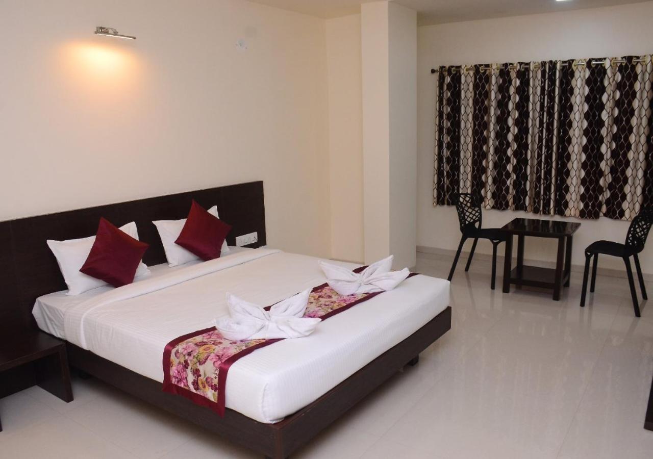 The Hotel Relax Kankavli Kankavali 외부 사진